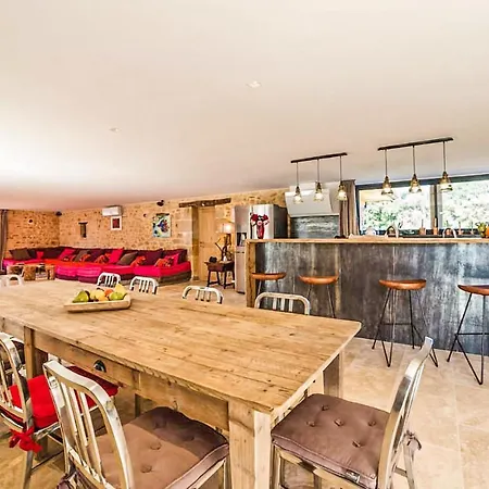 Beautiful Home In Grolejac With Indoor Swimming Pool, Wifi And 5 Bedrooms