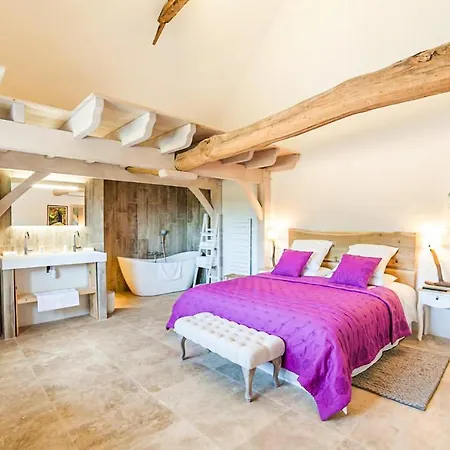 Beautiful Home In Grolejac With Indoor Swimming Pool, Wifi And 5 Bedrooms 別荘