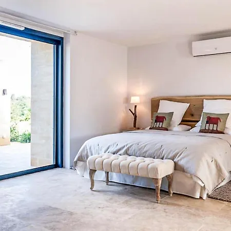 別荘 Beautiful Home In Grolejac With Indoor Swimming Pool, Wifi And 5 Bedrooms *