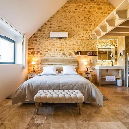 Beautiful Home In Grolejac With Indoor Swimming Pool, Wifi And 5 Bedrooms 別荘 *
