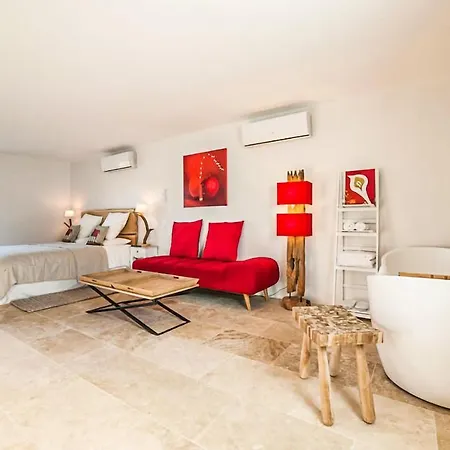 別荘 Beautiful Home In Grolejac With Indoor Swimming Pool, Wifi And 5 Bedrooms Groléjac
